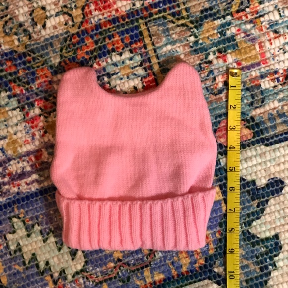 NWOT Beanie - Picture 2 of 3